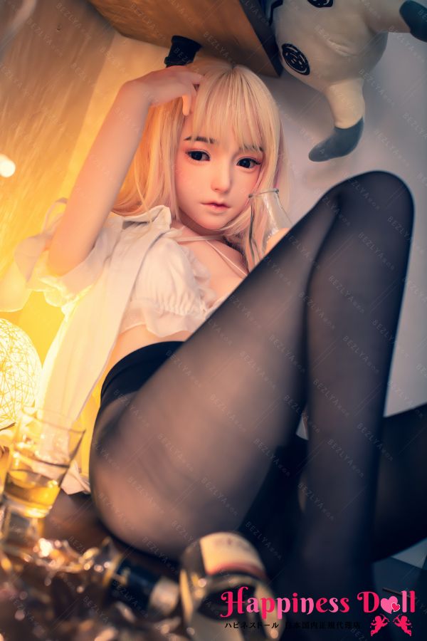 Bezlya 149cm 鈴蘭へッド Ｃカップ 童顔 シリコンヘッド＋TPEボディ ラブドール ダッチワイフ 安い