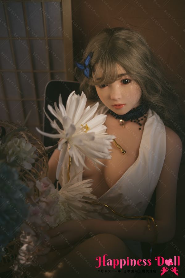 Bezlya 160cm 風信子へッド Ｂカップ 清楚 シリコンヘッド＋TPEボディ ラブドール ダッチワイフ 安い
